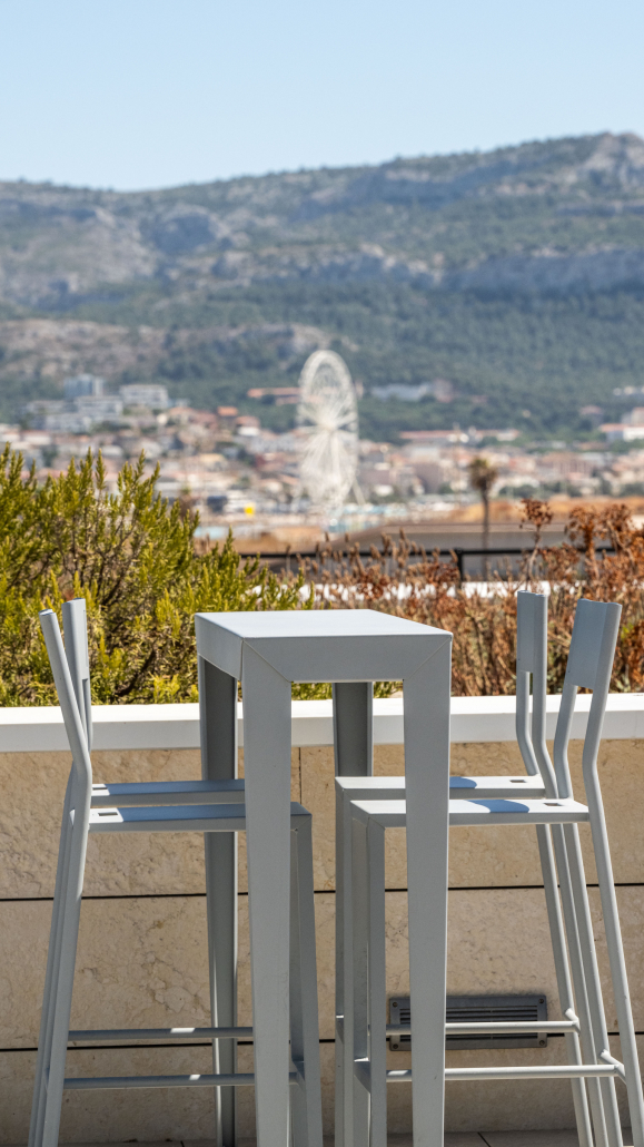 3665E1D9-CED7-4055-AE56-4A8D58C85D5B